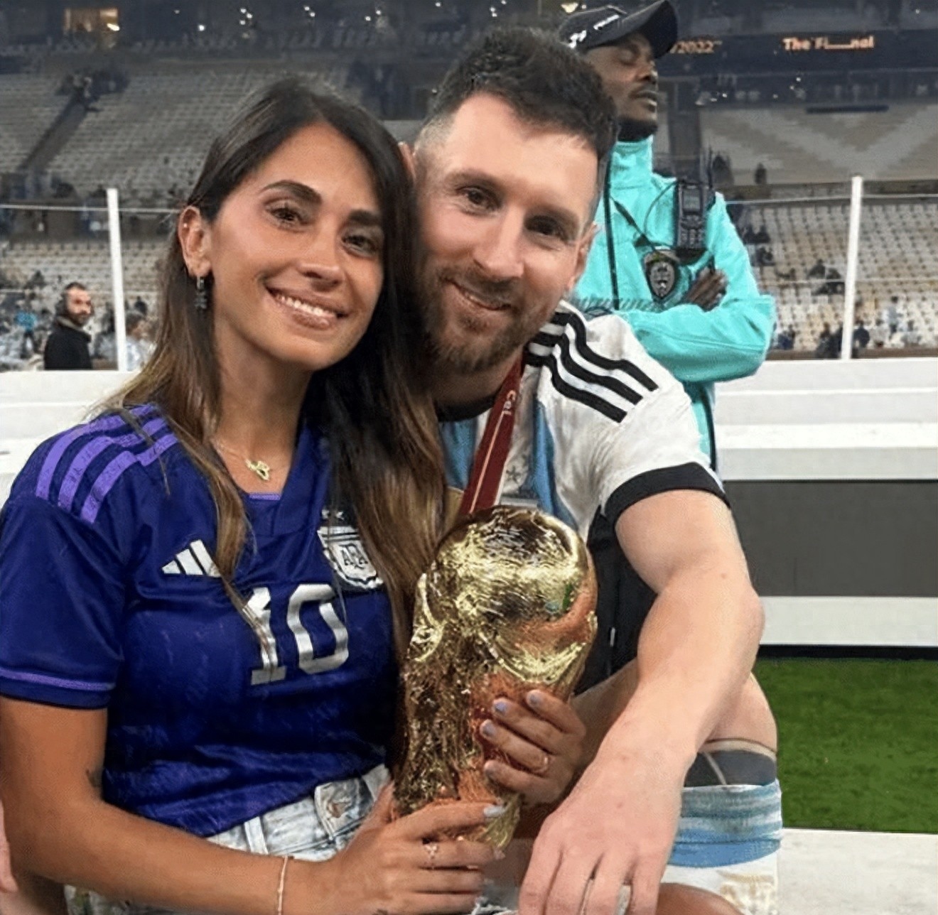 -包含这也行？Doinb连续十场比赛得分超过突破纪录梅西连续二十场比赛得分超过刷新纪录，瓦伦西亚围绕社区盾造点机会的词条