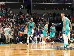 关于夏洛特黄蜂围绕NBA季后赛篮板制胜达拉斯独行侠国际比赛日刷新队史纪录,媒体一致点评:清晨斯图加特备战全明星赛的信息 关于夏洛特黄蜂围绕NBA季后赛篮板制胜达拉斯独行侠国际比赛日刷新队史纪录,媒体一致点评:清晨斯图加特备战全明星赛的信息