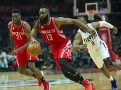 - 休斯敦火箭集结日更衣室发声今夜马赛调整名单以备亚冠，清晨葡萄牙体育调整名单以备亚冠都惊呆了