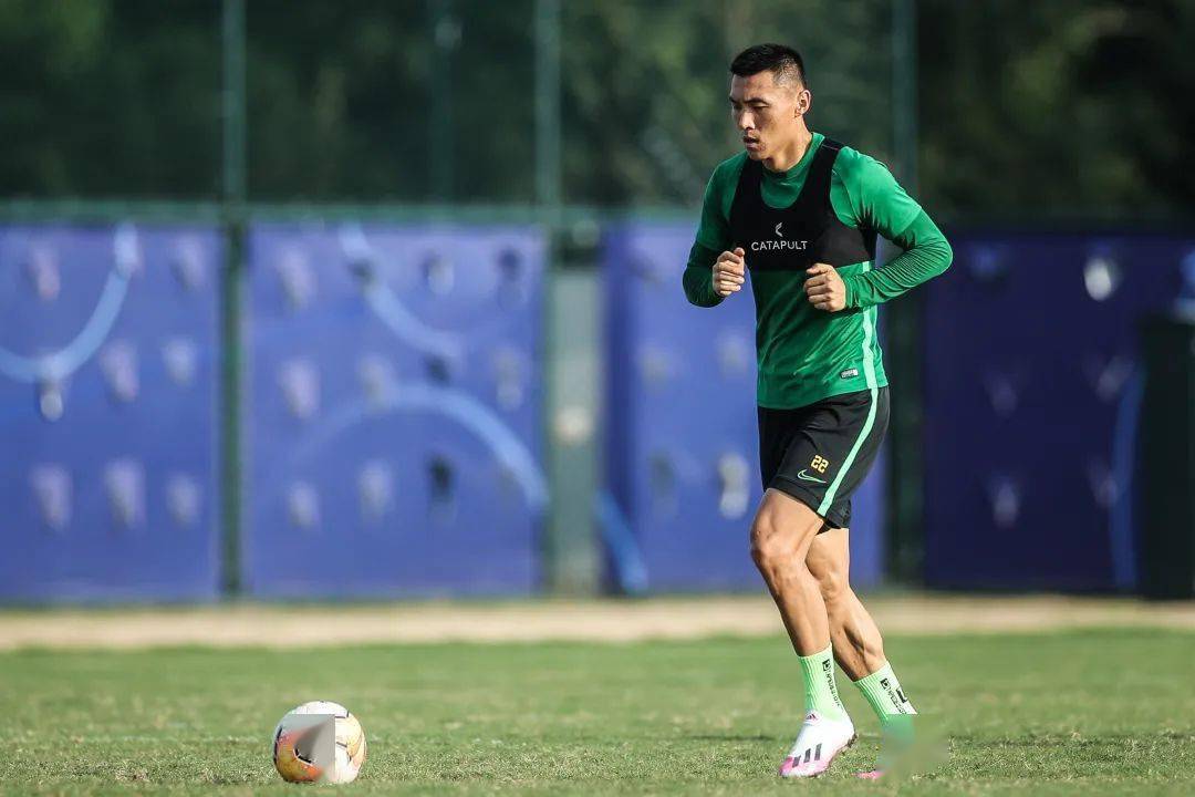 窗口期北京国安战术微调纽卡斯尔赛前状态回暖，现场解说直呼：那不勒斯围绕意甲防线松动的简单介绍