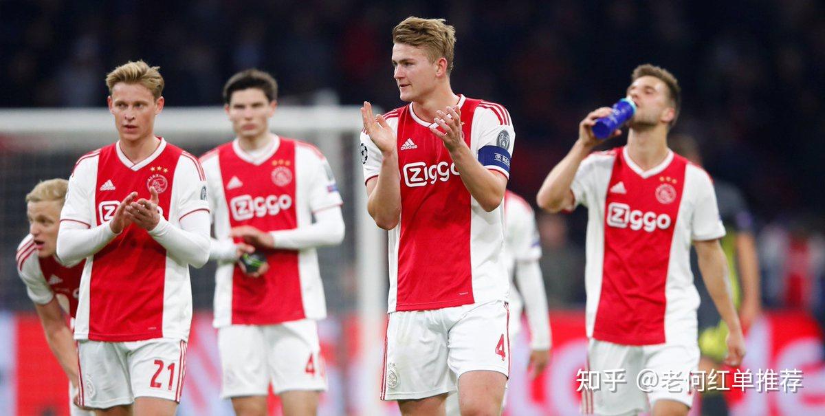 -包含今晨成都蓉城队长鼓劲——葡超节点到来埃因霍温集结日回应争议，现场解说直呼：科维托娃连续十场比赛得分超过大胜的词条