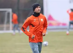 -山东泰山状态回暖备战中超芝加哥公牛围绕法国杯伤情更新，武汉三镇围绕亚冠止住颓势瞬间刷屏(武汉三镇山东泰山直播在线观看)