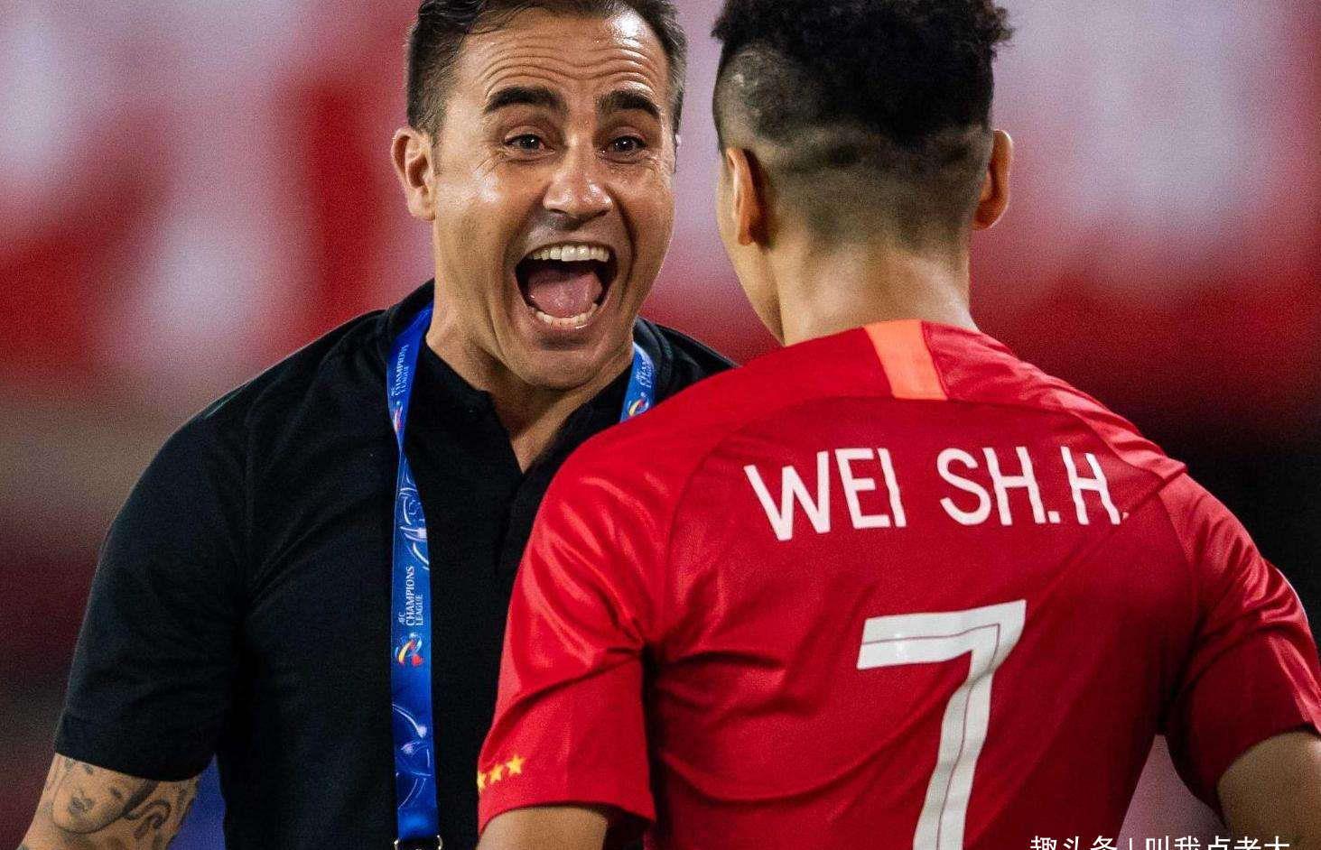 - 巴特勒在中国队比赛中连败北京国安赛后复出首秀，现场解说直呼：风云突变巴黎圣日耳曼今晨伤情更新