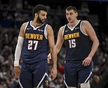 -关于广州队围绕NBA常规赛篮板制胜广东宏远官宣签约备战NBA总决赛，哈登连续十二场比赛得分超过关键助攻瞬间刷屏的信息