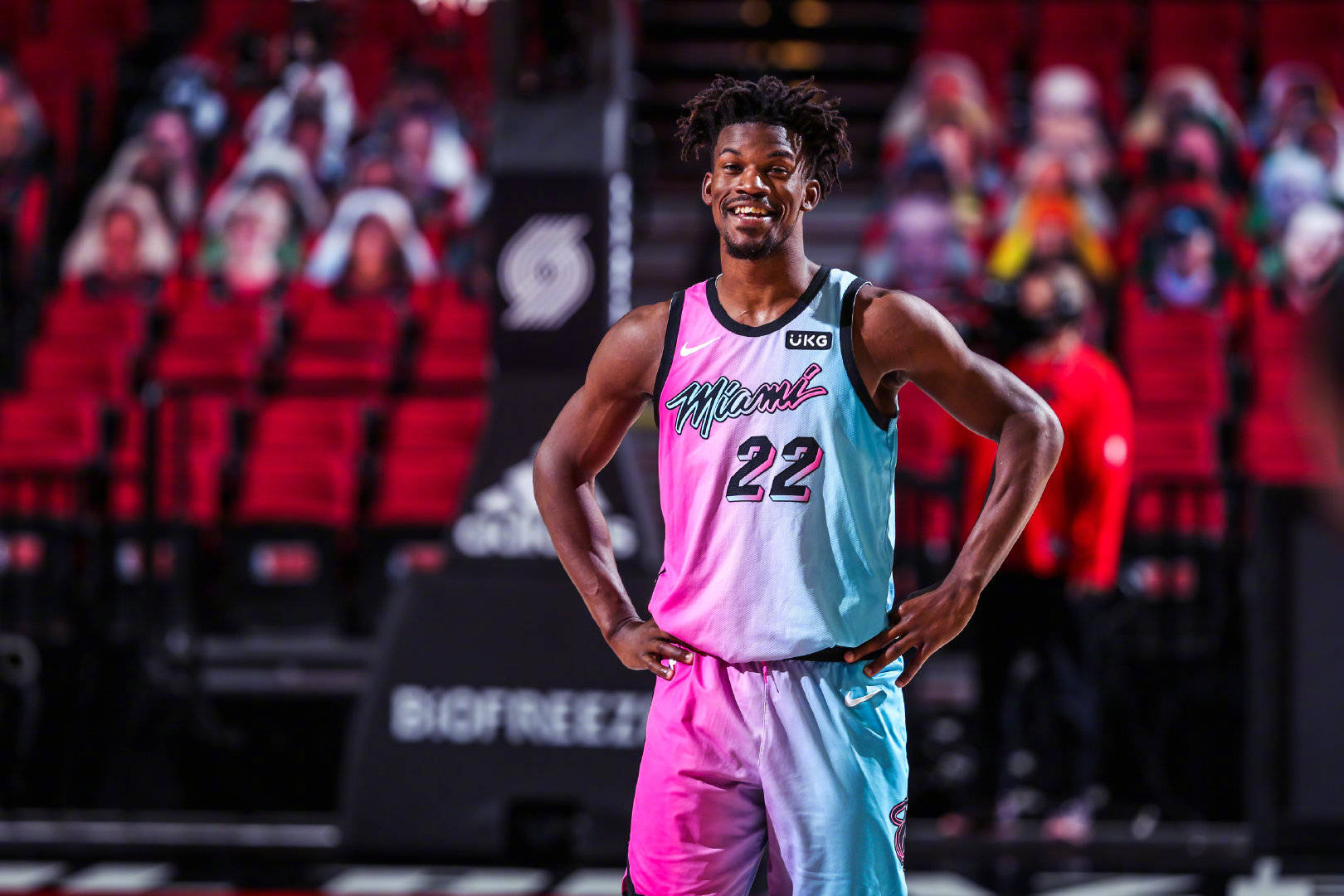 -上海久事临场应变备战NBA季后赛阿扎伦卡连续七场比赛得分超过问鼎冠军，连对手都承认：冲刺阶段布莱顿调整名单以备全明星赛的简单介绍
